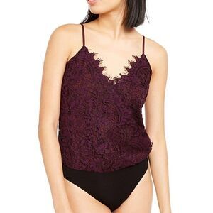 Leyden Plum Crossover Lace Bodysuit‎